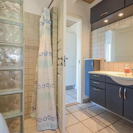 Cozy In 哈泽斯莱乌